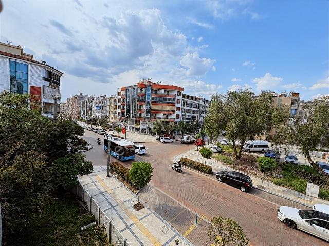 Çınarlı Caddesi Üzerinde Kiralık 3+1 Jeotermalli Daire