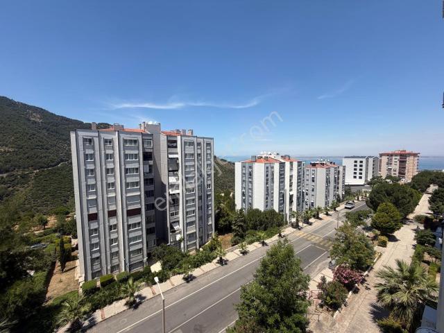 Narlıdere 2. İnönü Mah De Körfez Doğa Manzaralı Satılık Daire