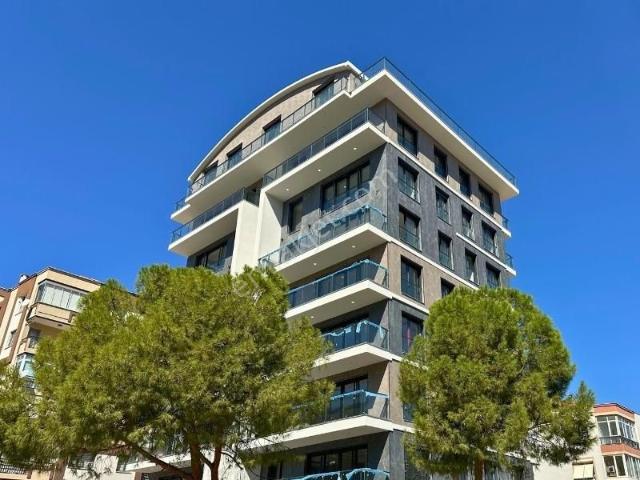 Narlıdere Deniz Manzaralı 2+1 Dubleks Satılık Daire