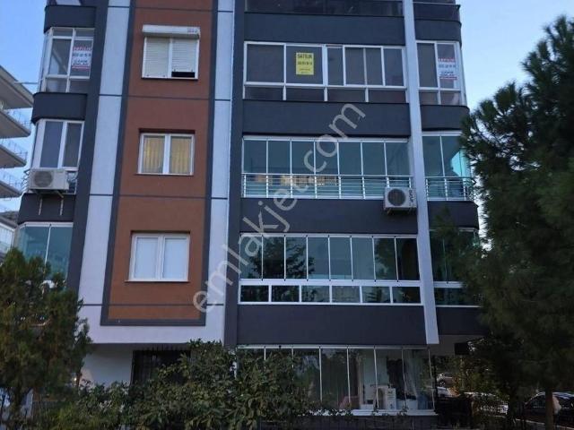 Narlıdere Yenikalede Denizmanzaralı A.kat Satılık 3+1 Daire