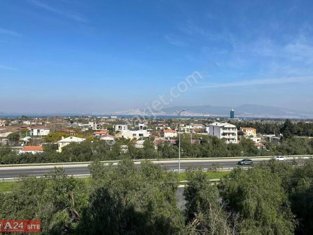 Narlıdere Yenikalede Kiralık Lüx Daire Yapılı Deniz&doğa Manz