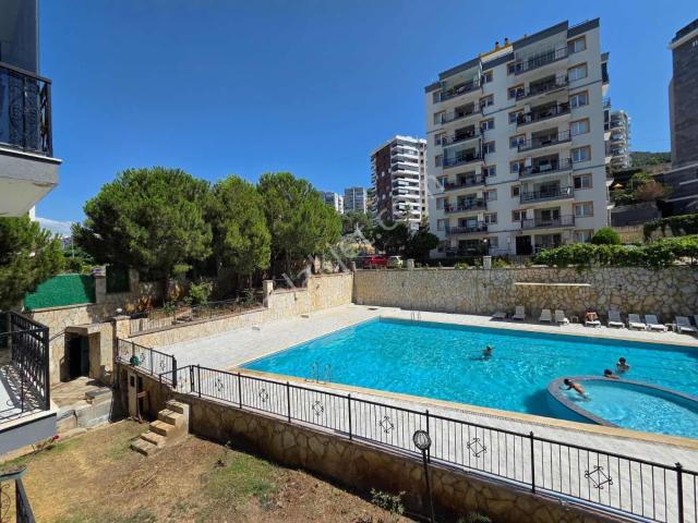 Narlıderede Deniz Manzaralı Site İçi Havuzlu Otoparklı Daire