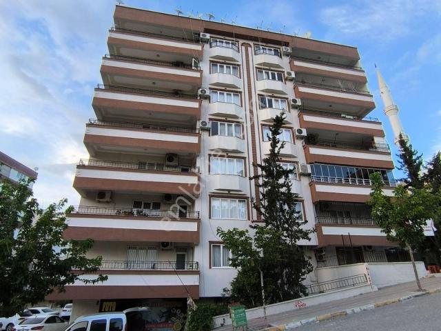 Narlıkuyu Mahallesinde 1.35 Metre Yola 2. Parsel Satılık Geniş Ve Ferah 4+1 Daire