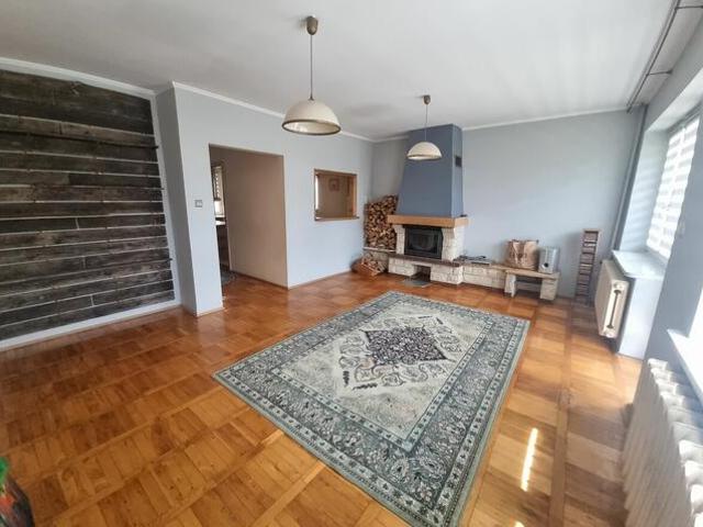 Narożna szeregówka super lokalizacja