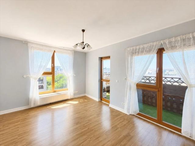 Narożne 54 m² z dużym balkonem, elastyczny układ