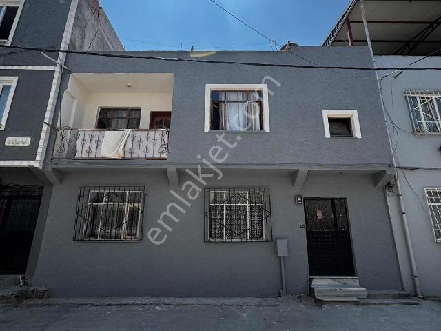 Çınarönü Mahallesinde Satılık 2 Katlı Bina