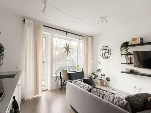 Näsbyvägen, Täby