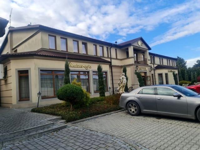 Nasienna 6 382 m², Staszów