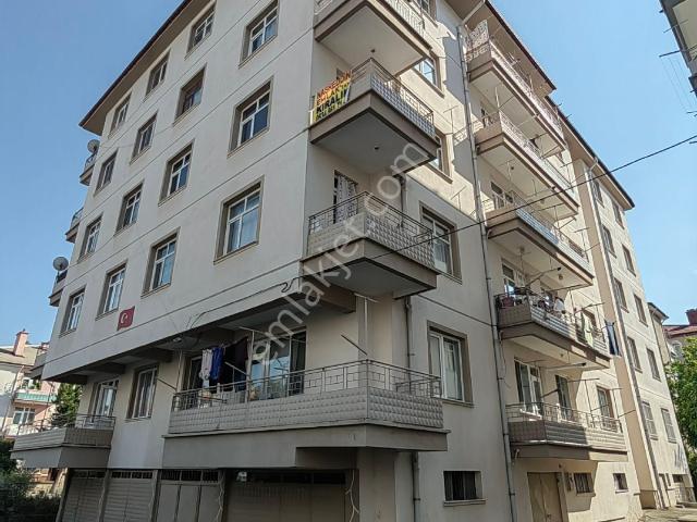 Nasreddin Emlaktan İstasyon Mahallesinde Kiralık Daire