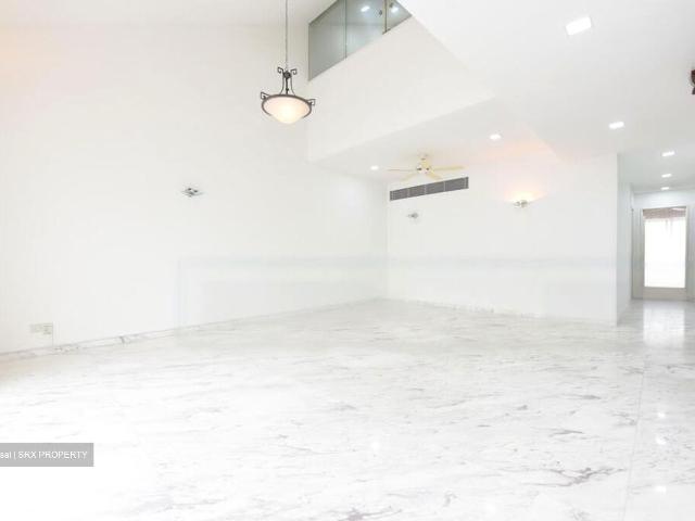 Nassim Jade D10, Condominium
