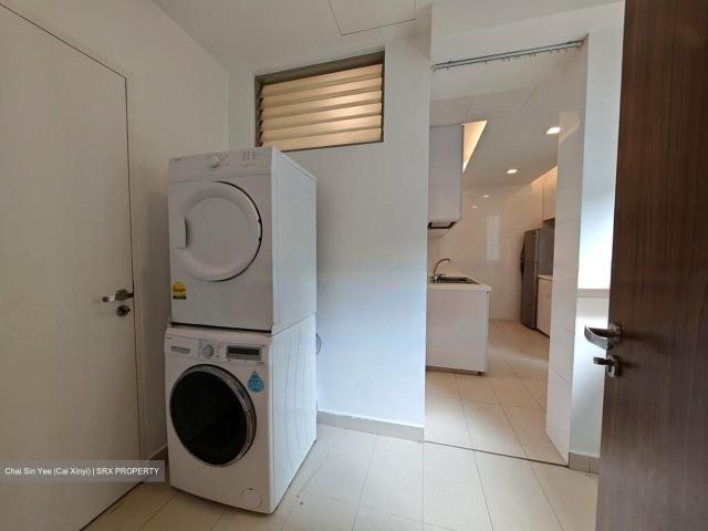 Nassim Regency D10, Condominium