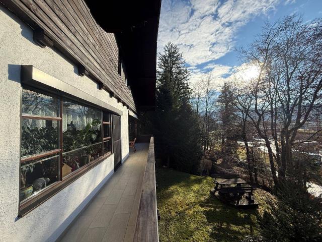 Natur & Infrastruktur: 800 m² Grund mit Familienhaus
