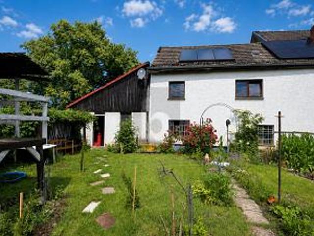 NATURNAH WOHNEN IN RUHIGER UMGEBUNG