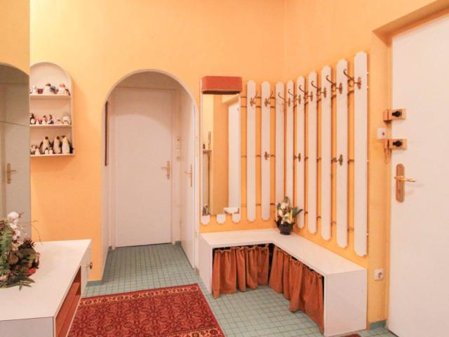 Naturnahe 3 Zimmerwohnung mit Balkon und Garagenplatz