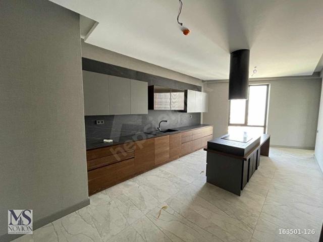 NATURA VADİ ORAN'DA EŞSİZ MANZARALI SATILIK 5+1 LÜKS DAİRE