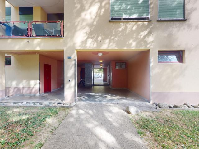 Naturblick und helle Räume: Ihr neues Zuhause in Biasca