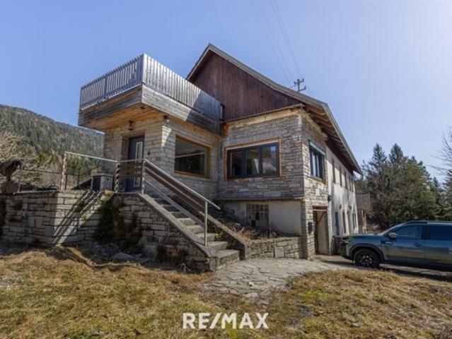 Naturidyll mit großem Grundstück – Haus mit Ausbaupotenzial in Kerschdorf