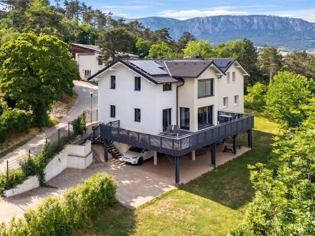 Naturidylle trifft Energieautarkie!Zweifamilienhaus am Fuße der Hohen Wand