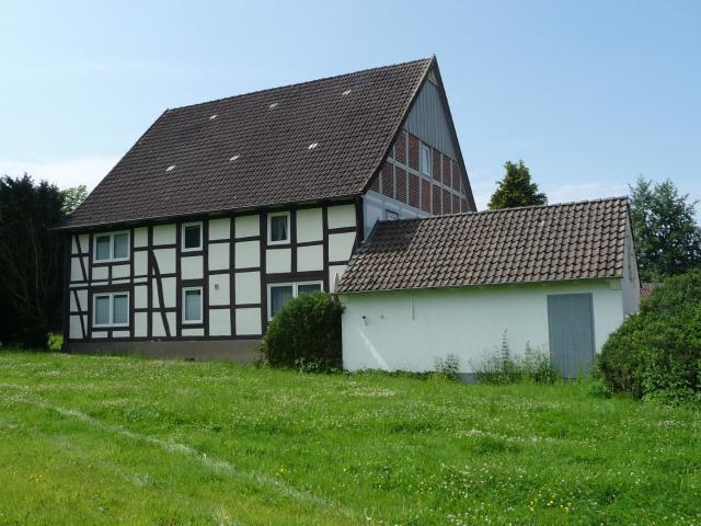 Naturidylle pur Freiraum für individuelles Wohnen! Einfamilien Fachwerkhaus mit großem Garten /Natur Grundstück in Dörentrup