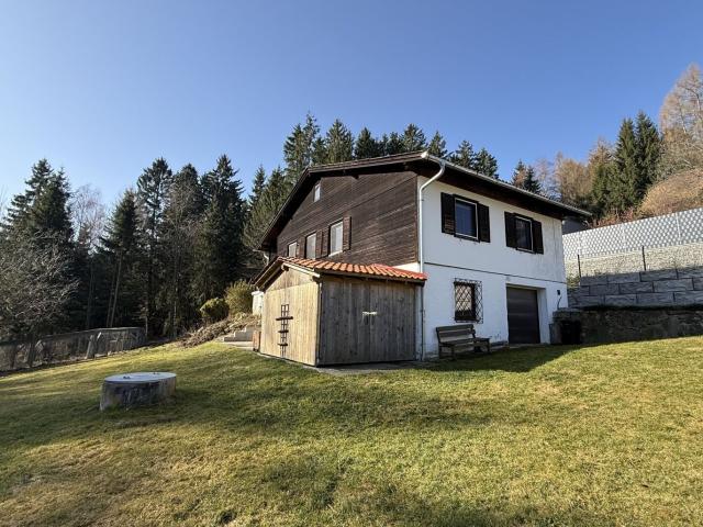 Naturparadies Rd. 4.300 m² mit Zweitwohnsitzwidmung Nahe der Gis in Lichtenberg