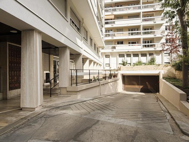 NATION UN BOX 12M2