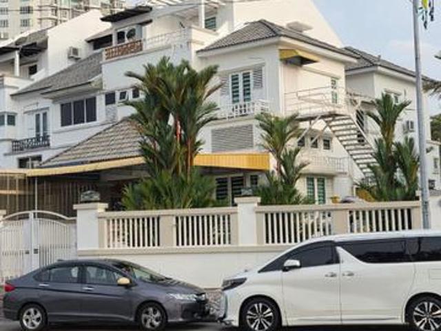 Nautilus Bay 3 Storey Semi D Corner unit