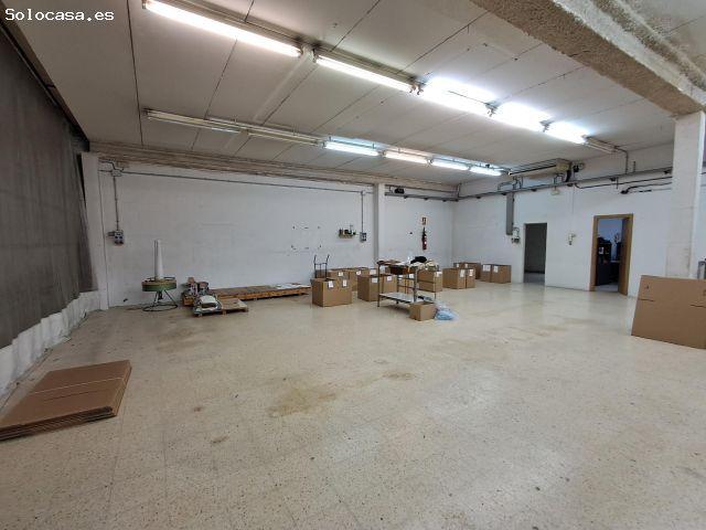 NAU INDUSTRIAL EN VENTA AL POLIGON DE LES COMES