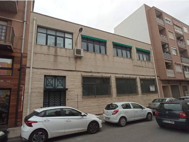 Nave comercial en venta en Elda