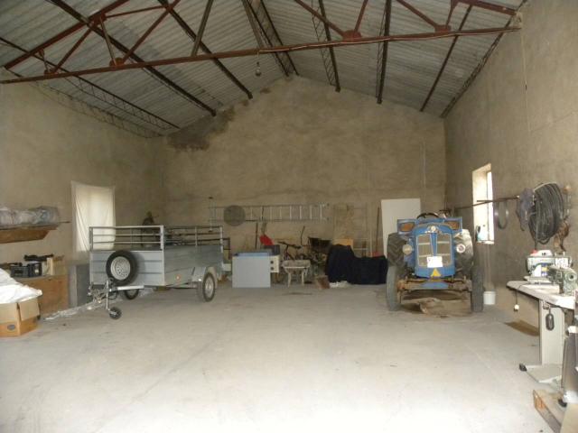 Nave comercial en venta en Singla