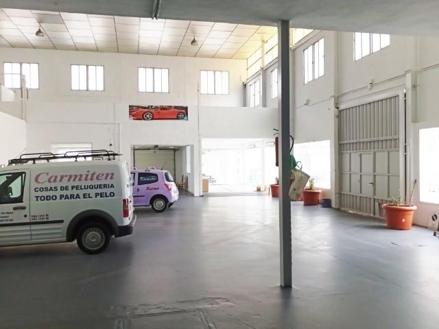 Nave comercial en Alquiler en Armilla Granada