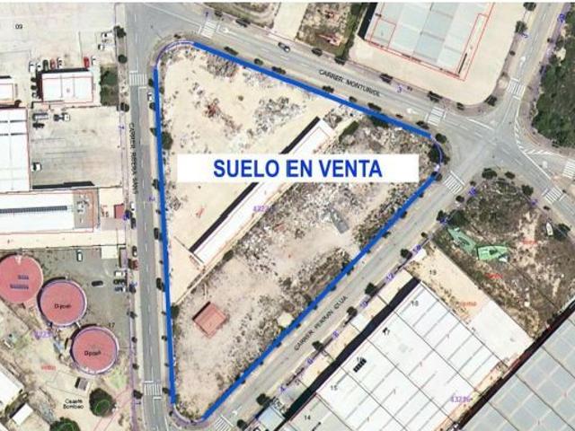 Nave con Gran solar industrial de 9.500 m2. Triple acceso en Vandellòs i l’Hospitalet de l’Infant