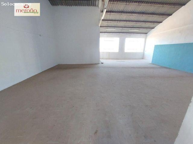 NAVE CREVILLENTE