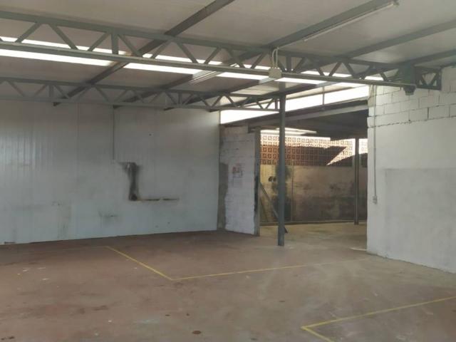 Nave de alquiler en Nerja con 200 m2