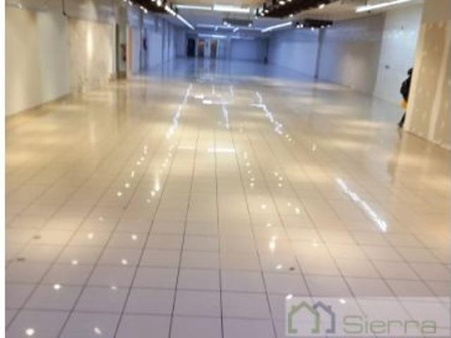 nave de grandes dimensiones