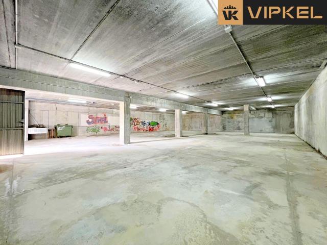 Nave en alquiler en Cambre La Coruña