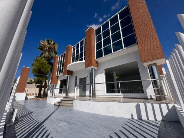 Nave en Alquiler en Lucena, Córdoba