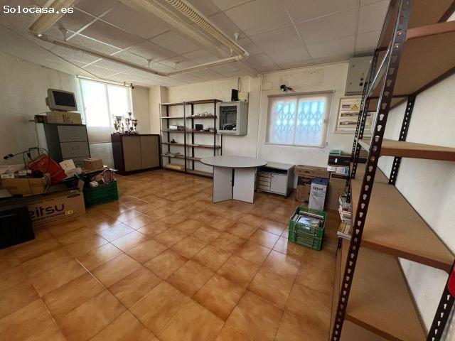 NAVE EN ALQUILER EN POLIGONO DE CARRÚS
