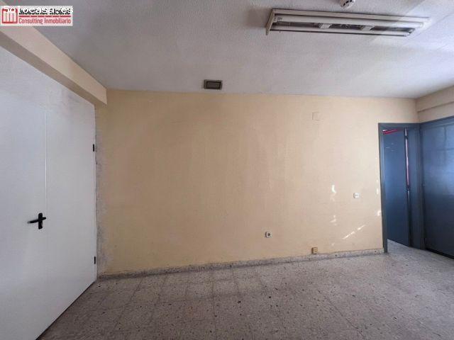 NAVE EN ALQUILER Y VENTA EN POLIGONO DE ARGANDA
