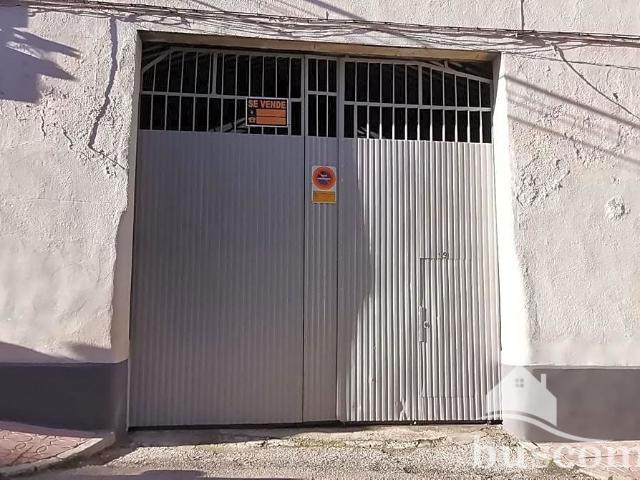 Nave en Calle Quintana