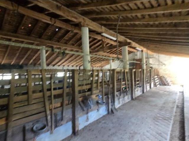 Nave en Camijanes, Herrerias