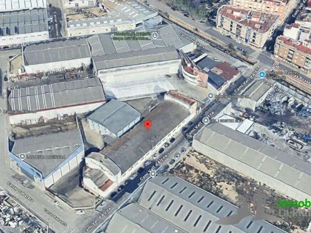 NAVE EN LA ALCUDIA CON 4.274 M2 DE TERRENO Y 2.357 M2 CONSTRUIDOS