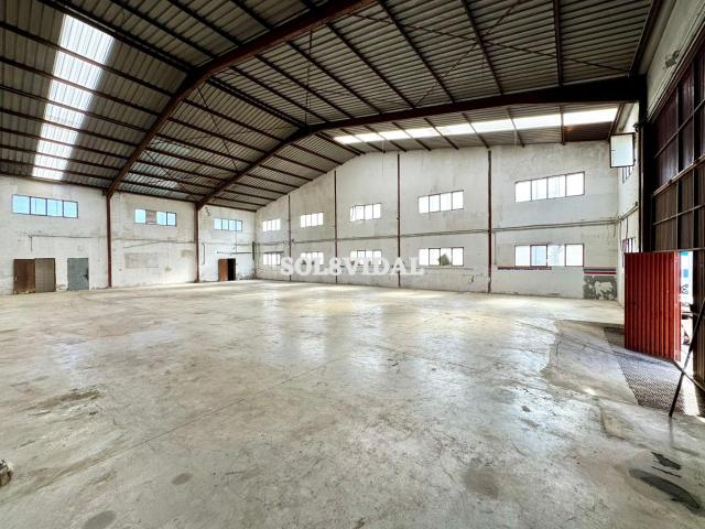 NAVE EN POLÍGONO DE CATRAL
