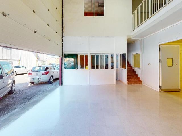 Nave en Polígono Los Olivares