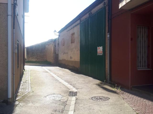 Nave en Suelo Rustico