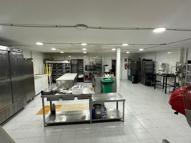 Nave en venta en Marbella Málaga