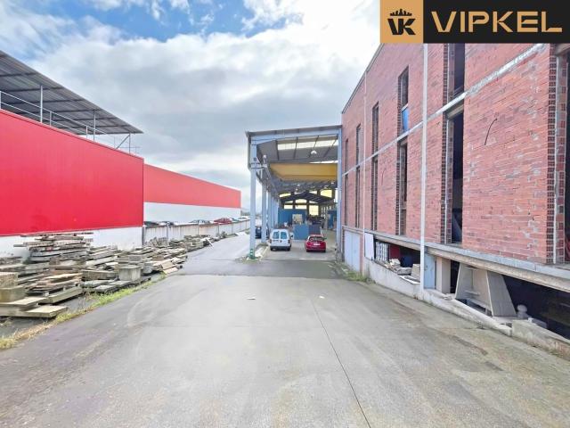 Nave en venta en Narón La Coruña