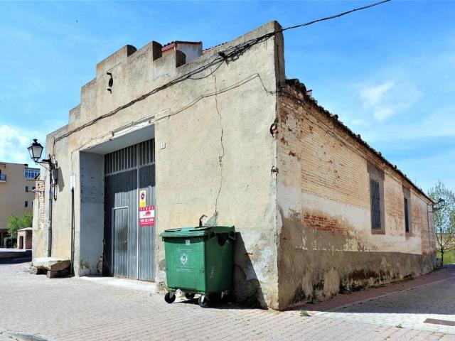 Nave en venta en Arévalo Ávila