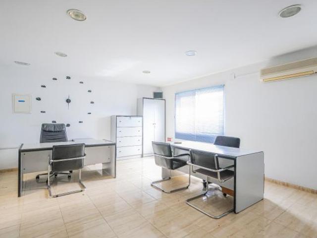 Nave en venta en Calle Roma, Casarrubuelos