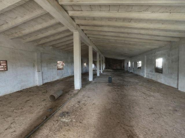 Nave en venta en Chella Valencia