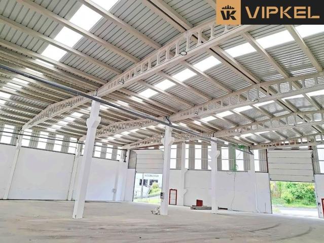 Nave en venta en Coirós La Coruña